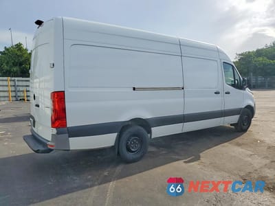 Trzecie zdjęcie samochodu z tyłu: 2022 MERCEDES-BENZ SPRINTER 2500 DELIVERY VAN VIN:W1Y4ECHY9NT082357 - miniatura