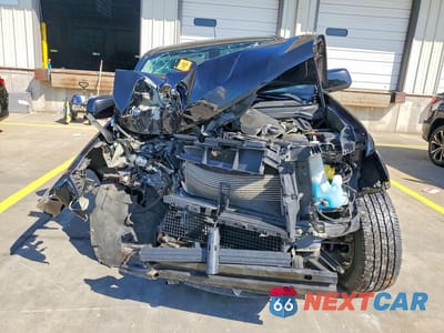 Piąte zdjęcie samochodu w środku: 2019 CHEVROLET COLORADO LT VIN:1GCGSCEN4K1276032 - miniatura