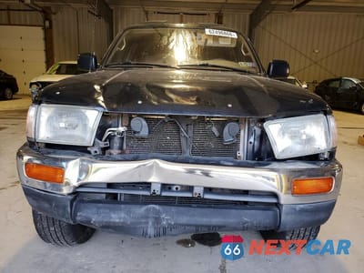 Piąte zdjęcie samochodu w środku: 1998 TOYOTA 4RUNNER SR5 VIN:JT3HN86R3W0138203 - miniatura