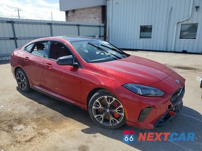 Czwarte zdjęcie samochodu z boku: 2025 BMW M235XI VIN:WBA33GG03S7S10599 - miniatura