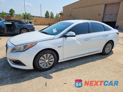 2016 HYUNDAI SONATA HYBRID SE KMHE24L18GA038863 - główne zdjęcie licytacji z USA - miniatura