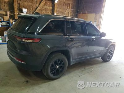 Trzecie zdjęcie samochodu z tyłu: 2023 JEEP GRAND CHEROKEE LIMITED VIN:1C4RJHBG5PC543222 - miniatura