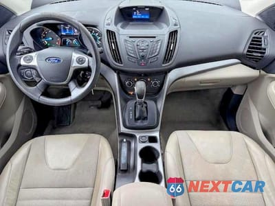 Zdjęcie 8 z 15 samochodu: 2016 FORD ESCAPE SE VIN:1FMCU0GX4GUC35892 - miniatura