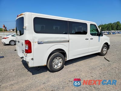 Trzecie zdjęcie samochodu z tyłu: 2012 NISSAN NV 3500 HD S VIN:5BZAF0AA2CN200699 - miniatura