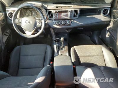Zdjęcie 8 z 13 samochodu: 2017 TOYOTA RAV4 LE VIN:JTMZFREVXHJ134616 - miniatura