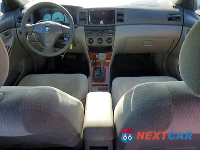 Zdjęcie 8 z 12 samochodu: 2003 TOYOTA COROLLA LE VIN:JTDBR32E230050329 - miniatura