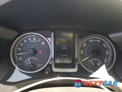 Zdjęcie 9 z 12 samochodu: 2017 TOYOTA TACOMA SR5 V6 VIN:3TMCZ5AN1HM120523 - miniatura