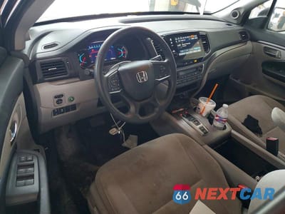 Zdjęcie 8 z 13 samochodu: 2021 HONDA PILOT EX VIN:5FNYF6H3XMB011212 - miniatura