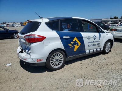 Trzecie zdjęcie samochodu z tyłu: 2016 FORD C-MAX PREMIUM SEL VIN:1FADP5CU5GL103213 - miniatura