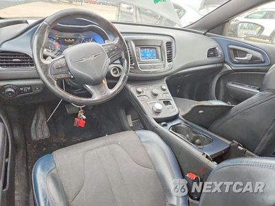 Zdjęcie 8 z 12 samochodu: 2015 CHRYSLER 200 S VIN:1C3CCCBB0FN727014 - miniatura