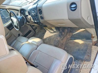 Zdjęcie 8 z 12 samochodu: 2007 FORD F150 VIN:1FTRF12W67KC16186 - miniatura