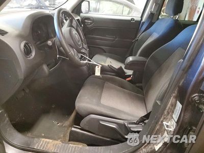 Zdjęcie 7 z 14 samochodu: 2016 JEEP PATRIOT LATITUDE VIN:1C4NJRFB8GD696500 - miniatura