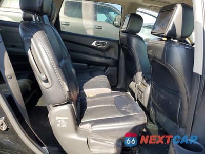 Zdjęcie 11 z 14 samochodu: 2019 NISSAN PATHFINDER PLATINUM VIN:5N1DR2MM6KC602981 - miniatura