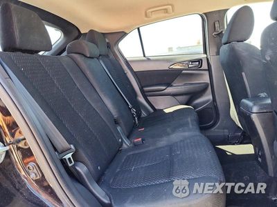 Zdjęcie 10 z 12 samochodu: 2022 MITSUBISHI ECLIPSE CROSS ES VIN:JA4ASUAA4NZ058249 - miniatura