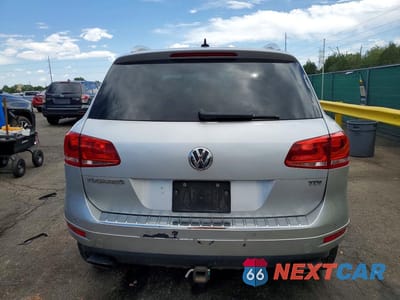 Zdjęcie 6 z 12 samochodu: 2012 VOLKSWAGEN TOUAREG V6 TDI VIN:WVGFK9BP7CD001805 - miniatura