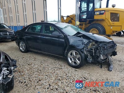 Czwarte zdjęcie samochodu z boku: 2010 CHEVROLET MALIBU 1LT VIN:1G1ZC5EB0A4128389 - miniatura
