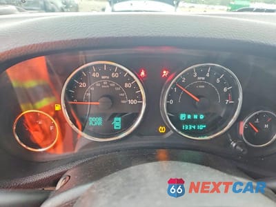 Zdjęcie 9 z 13 samochodu: 2017 JEEP WRANGLER UNLIMITED SPORT VIN:1C4BJWDG6HL576069 - miniatura