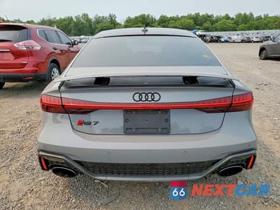 Zdjęcie 6 z 13 samochodu: 2021 AUDI RS7 VIN:WUAPCBF23MN903894 - miniatura