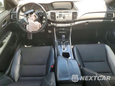 Zdjęcie 8 z 12 samochodu: 2017 HONDA ACCORD SPORT VIN:1HGCR2F53HA043353 - miniatura