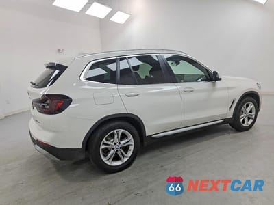 Trzecie zdjęcie samochodu z tyłu: 2022 BMW X3 SDRIVE30I VIN:5UX43DP0XN9M68437 - miniatura