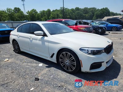Czwarte zdjęcie samochodu z boku: 2019 BMW 530 I VIN:WBAJA5C54KWA58084 - miniatura