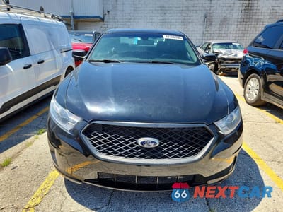 Piąte zdjęcie samochodu w środku: 2018 FORD TAURUS POLICE INTERCEPTOR VIN:1FAHP2MK8JG133688 - miniatura