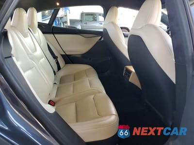 Zdjęcie 10 z 13 samochodu: 2020 TESLA MODEL S VIN:5YJSA1E47LF365899 - miniatura