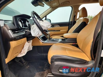 Zdjęcie 7 z 13 samochodu: 2023 KIA CARNIVAL LX VIN:KNDNB4H38P6193799 - miniatura
