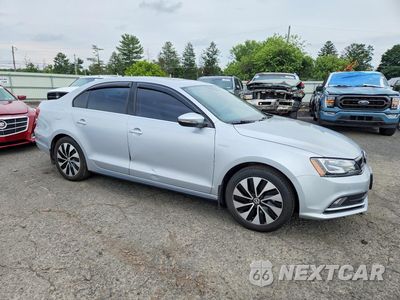 Czwarte zdjęcie samochodu z boku: 2015 VOLKSWAGEN JETTA HYBRID VIN:3VW637AJ2FM328895 - miniatura