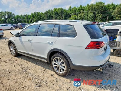 Drugie zdjęcie samochodu z przodu: 2017 VOLKSWAGEN GOLF ALLTRACK S VIN:3VWH17AU2HM522015 - miniatura