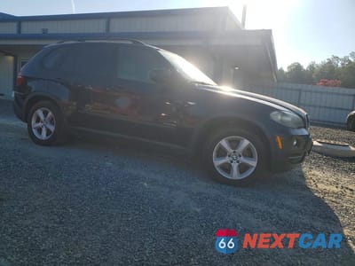 Czwarte zdjęcie samochodu z boku: 2009 BMW X5 XDRIVE30I VIN:5UXFE43579L038331 - miniatura