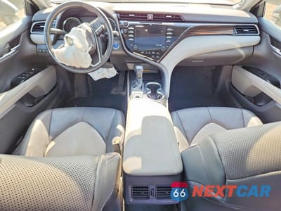 Zdjęcie 8 z 12 samochodu: 2020 TOYOTA CAMRY XLE VIN:4T1F31AK8LU529065 - miniatura