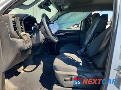 Zdjęcie 7 z 13 samochodu: 2025 CHEVROLET SILVERADO K3500 LT VIN:1GB4KTEY4SF267934 - miniatura
