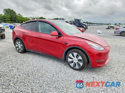 Czwarte zdjęcie samochodu z boku: 2022 TESLA MODEL Y VIN:7SAYGDEE5NA003933 - miniatura
