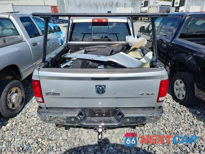 Zdjęcie 6 z 13 samochodu: 2017 RAM 1500 SLT VIN:3C6RR7LT4HG593498 - miniatura