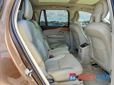 Zdjęcie 11 z 13 samochodu: 2016 VOLVO XC90 T8 VIN:YV4BC0PK5G1046027 - miniatura