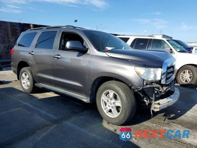 Czwarte zdjęcie samochodu z boku: 2013 TOYOTA SEQUOIA SR5 VIN:5TDBY5G12DS084421 - miniatura