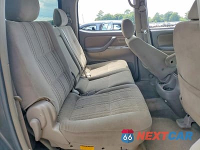 Zdjęcie 10 z 12 samochodu: 2005 TOYOTA TUNDRA DOUBLE CAB SR5 VIN:5TBDT44135S481975 - miniatura