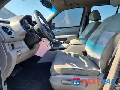 Zdjęcie 7 z 13 samochodu: 2010 HONDA PILOT EX VIN:5FNYF4H43AB026921 - miniatura