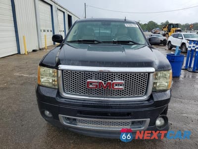 Piąte zdjęcie samochodu w środku: 2011 GMC SIERRA C1500 CLASSIC HD VIN:3GTP1XE21BG307643 - miniatura