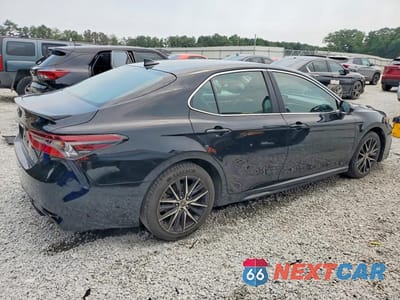 Trzecie zdjęcie samochodu z tyłu: 2024 TOYOTA CAMRY SE VIN:4T1G11AK4RU189447 - miniatura