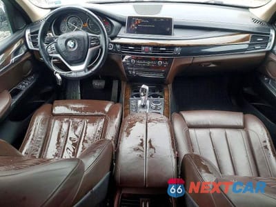 Zdjęcie 8 z 14 samochodu: 2015 BMW X5 XDRIVE35I VIN:5UXKR0C59F0K52780 - miniatura