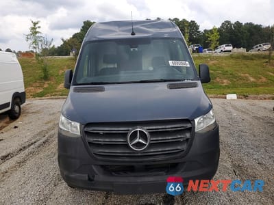 Piąte zdjęcie samochodu w środku: 2019 MERCEDES-BENZ SPRINTER 2500/3500 DELIVERY VAN VIN:WD4PF1CD0KP134220 - miniatura