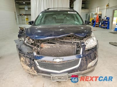 Piąte zdjęcie samochodu w środku: 2010 CHEVROLET TRAVERSE LT VIN:1GNLRFED1AS131078 - miniatura