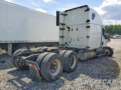 Trzecie zdjęcie samochodu z tyłu: 2024 FREIGHTLINER CASCADIA 116 SEMI TRUCK VIN:3AKJHPDV9RSVC3744 - miniatura