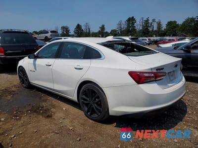 Drugie zdjęcie samochodu z przodu: 2021 CHEVROLET MALIBU LT VIN:1G1ZD5ST5MF085123 - miniatura