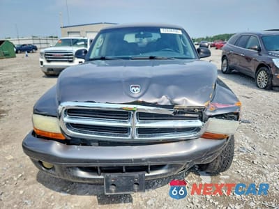 Piąte zdjęcie samochodu w środku: 2002 DODGE DURANGO SLT VIN:1B4HS48N72F220821 - miniatura