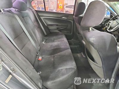 Zdjęcie 10 z 13 samochodu: 2011 HONDA ACCORD LXP VIN:1HGCP2F41BA062729 - miniatura