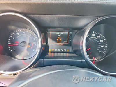 Zdjęcie 9 z 12 samochodu: 2021 FORD MUSTANG VIN:1FA6P8THXM5102927 - miniatura