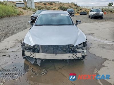Piąte zdjęcie samochodu w środku: 2023 LEXUS IS 300 VIN:JTHD81F28P5052402 - miniatura